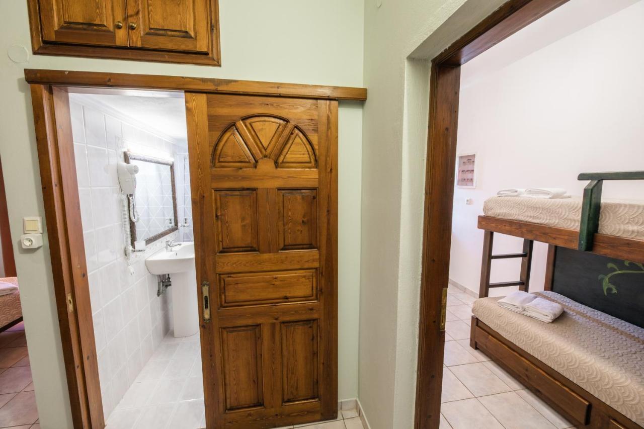 Villa Georgina B&B Катаколон Екстер'єр фото